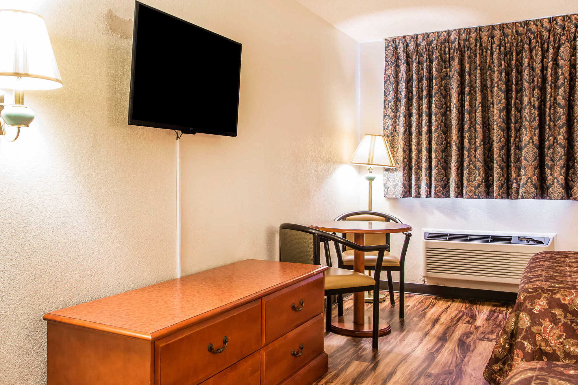 Red Lion Inn & Suites Caseyville Ruang foto